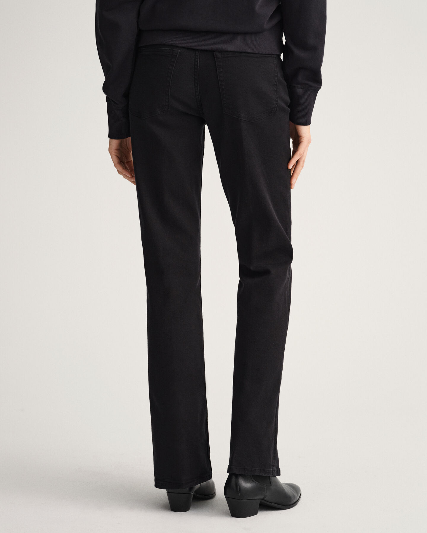 Color Jeans mit ausgestelltem Bein