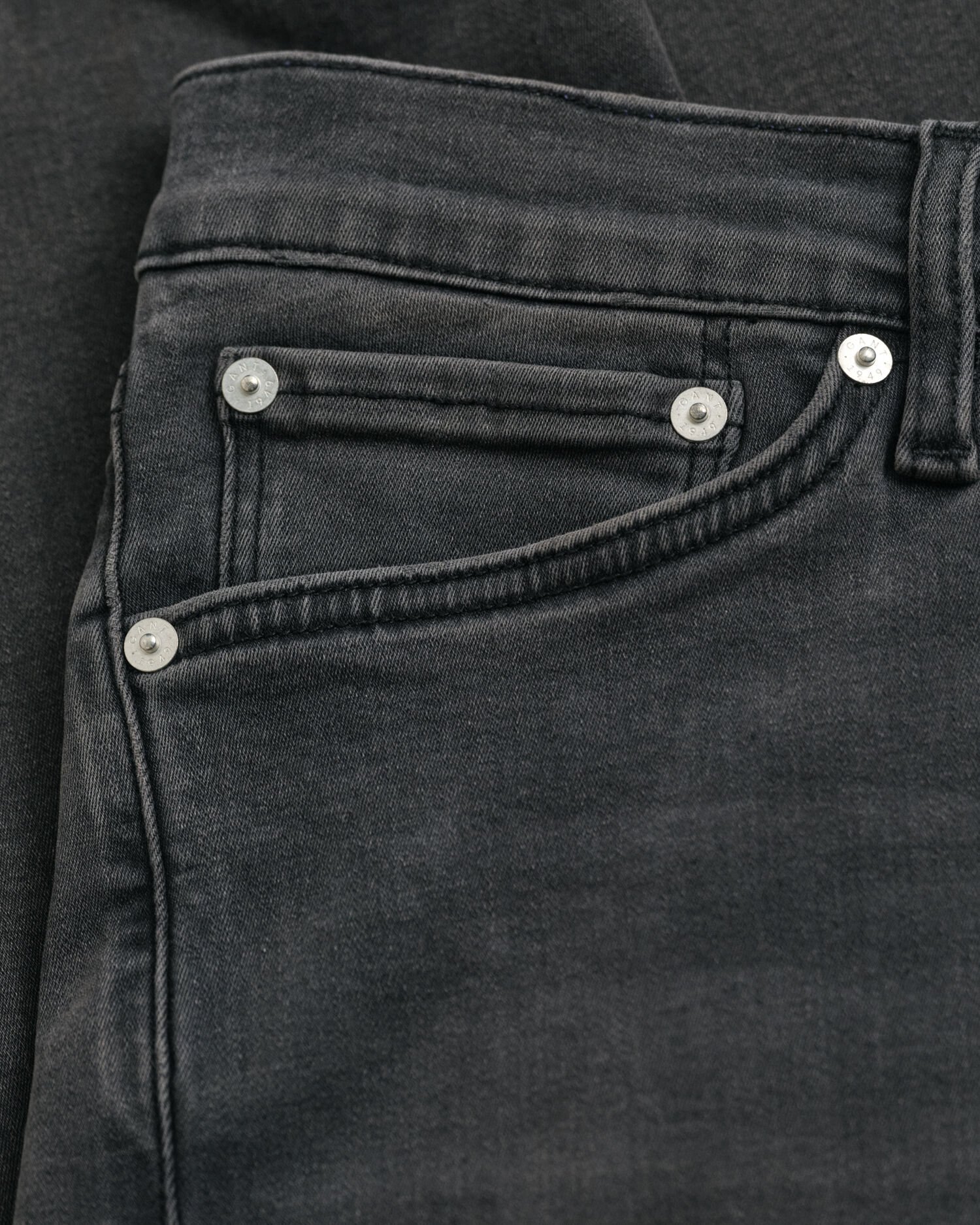 Extra Slim Fit Active Recover Black Jeans