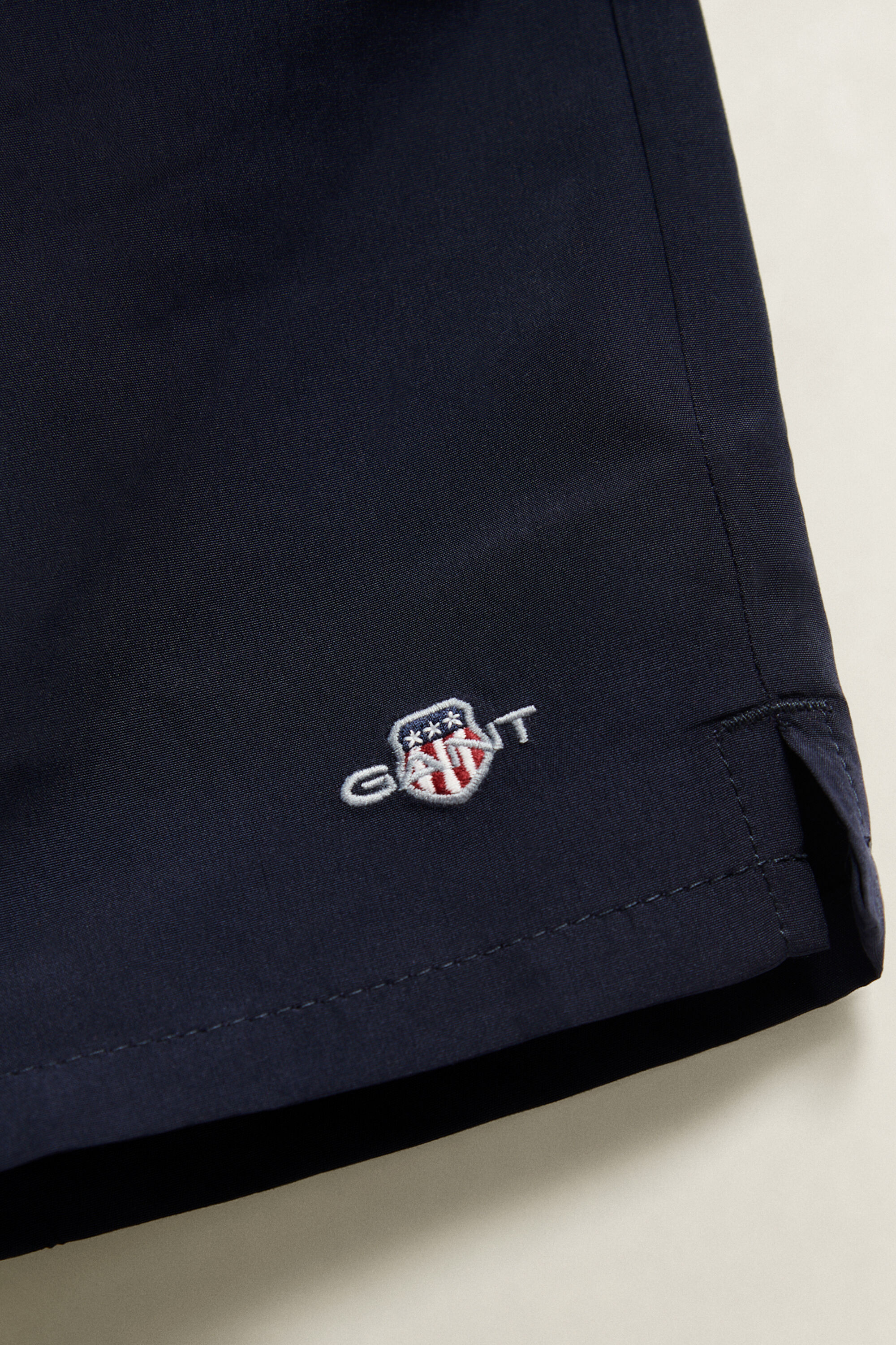Teen Boys Shield Badeshorts