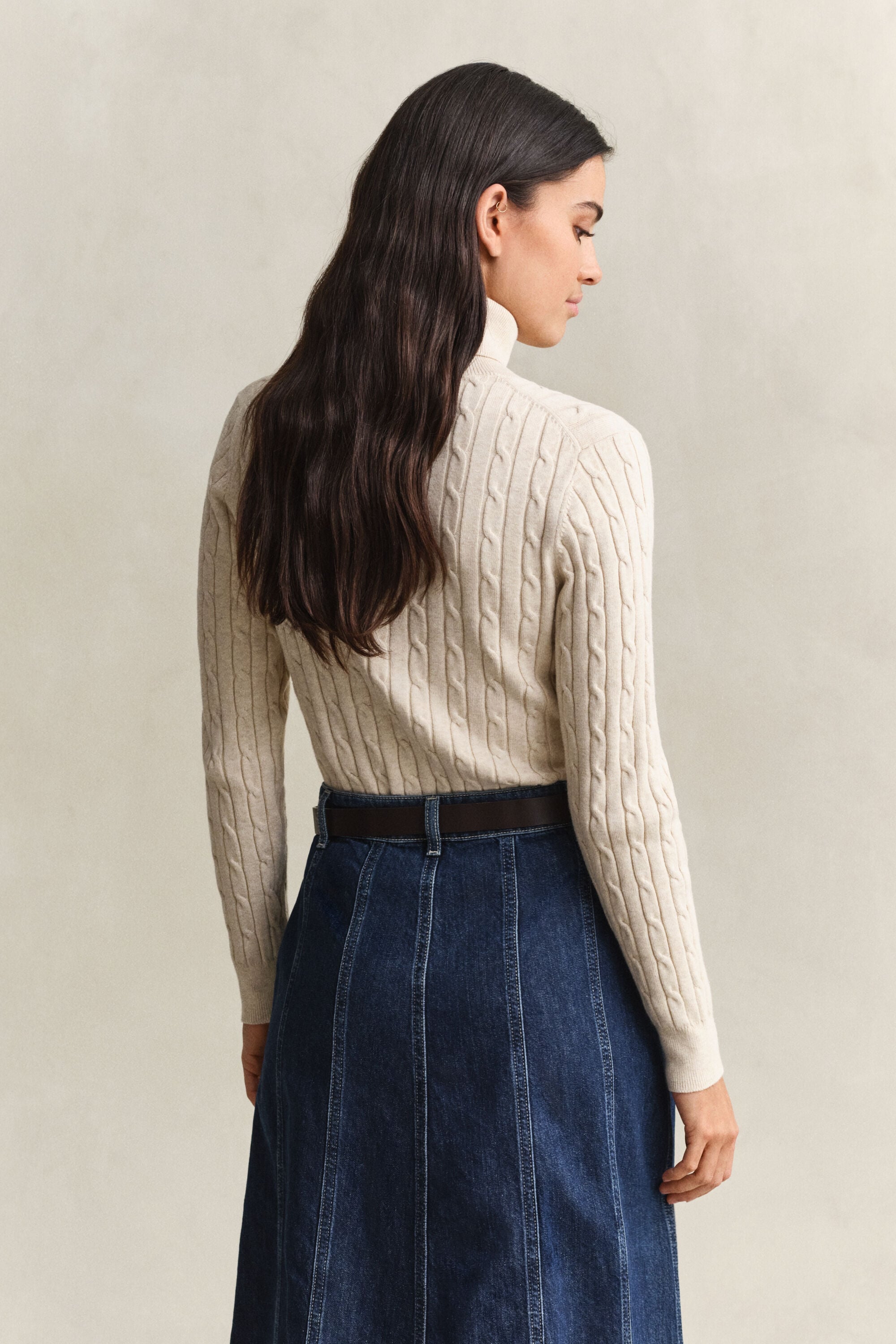 Pull col roulé en maille de coton stretch à torsades
